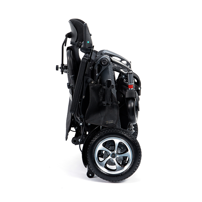 YL- 9005 Automatic Folding Longinquus Control Electric Wheelchair