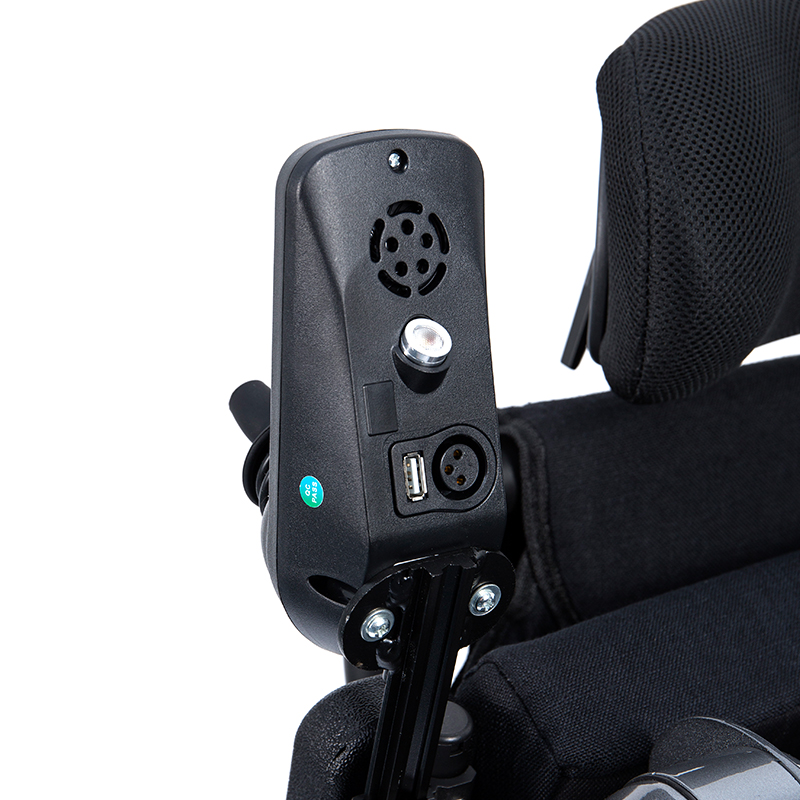 YL- 9005 Automatic Folding Longinquus Control Electric Wheelchair