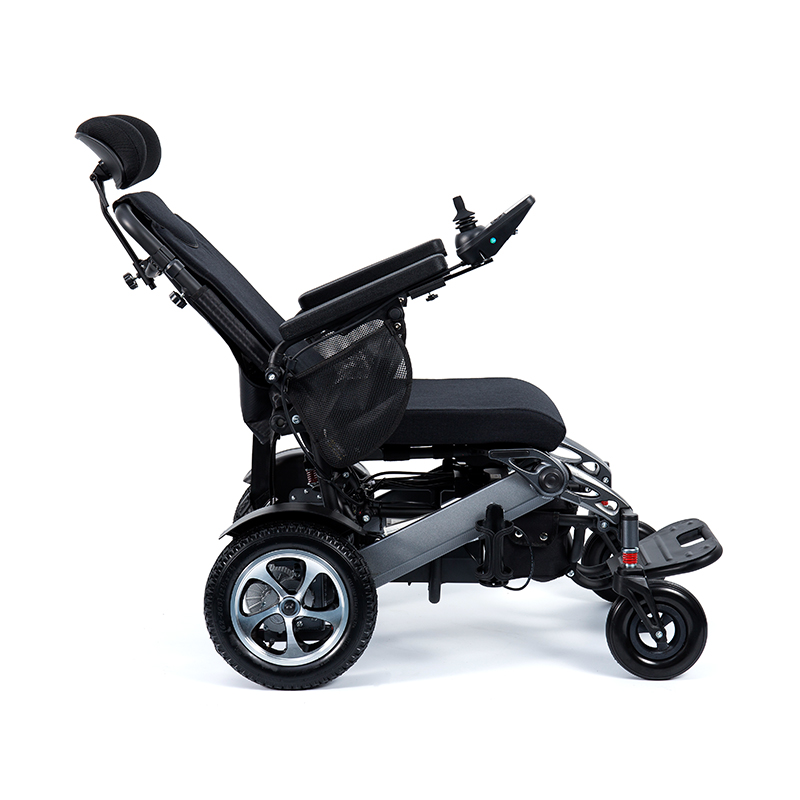 YL- 9005 Automatic Folding Longinquus Control Electric Wheelchair