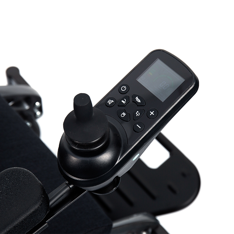 YL- 9005 Automatic Folding Longinquus Control Electric Wheelchair