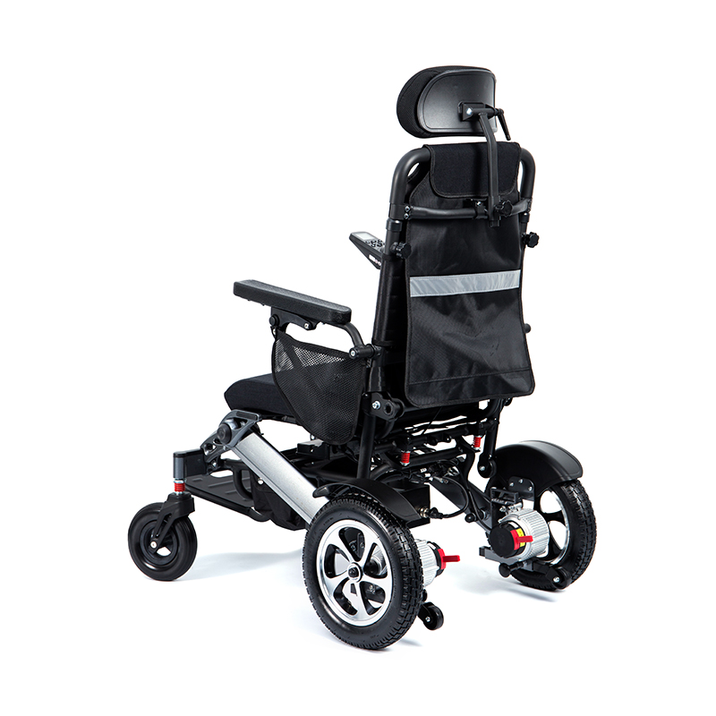 YL- 9005 Automatic Folding Longinquus Control Electric Wheelchair