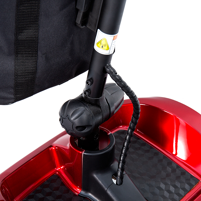 YL-02 PERFUSORIUS 4-Rota Mobilitas Scooter pro Senioribus, Aliquam a 360° Swivel Sedes