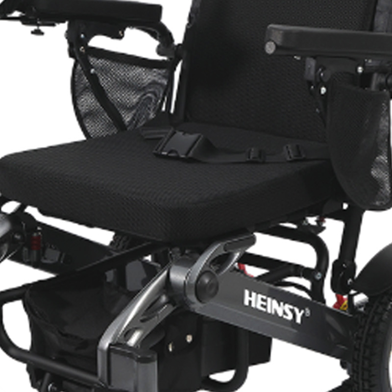 YL-9001 Aluminium Alloy Manual Folding Electric Wheelchair